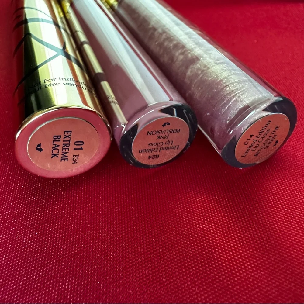 Estée Lauder 2 Limited Edition Lip Glosses & 1 Sumptuous Extreme